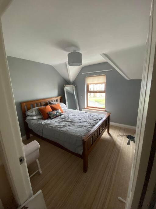 Cheerful 4-Bed Townhouse In Centre Of Newcastle Villa Newcastle  Eksteriør billede