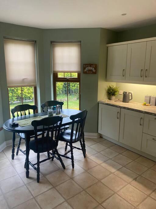 Cheerful 4-Bed Townhouse In Centre Of Newcastle Villa Newcastle  Eksteriør billede