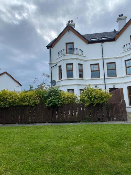 Cheerful 4-Bed Townhouse In Centre Of Newcastle Villa Newcastle  Eksteriør billede