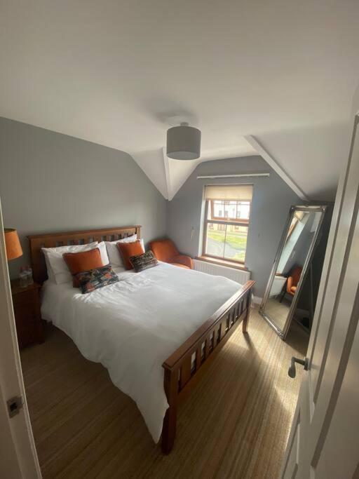 Cheerful 4-Bed Townhouse In Centre Of Newcastle Villa Newcastle  Eksteriør billede